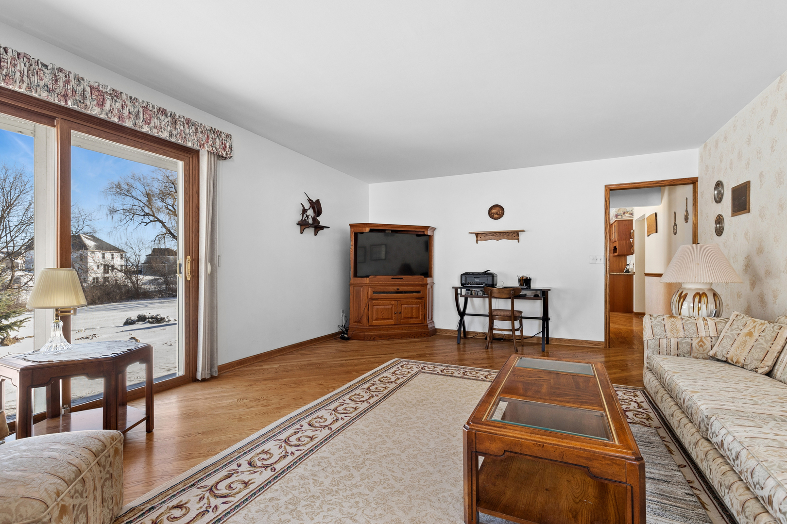 504 Rue Chamonix Deer Park, IL 60010 - Photo 9 of 36