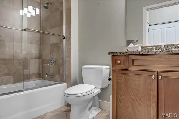 $4,795 | 8025 Maryland Avenue, Unit 3D, St. Louis, MO 63105