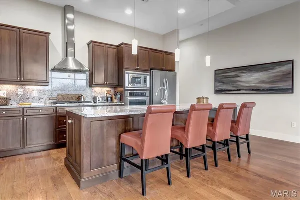 $4,795 | 8025 Maryland Avenue, Unit 3D, St. Louis, MO 63105