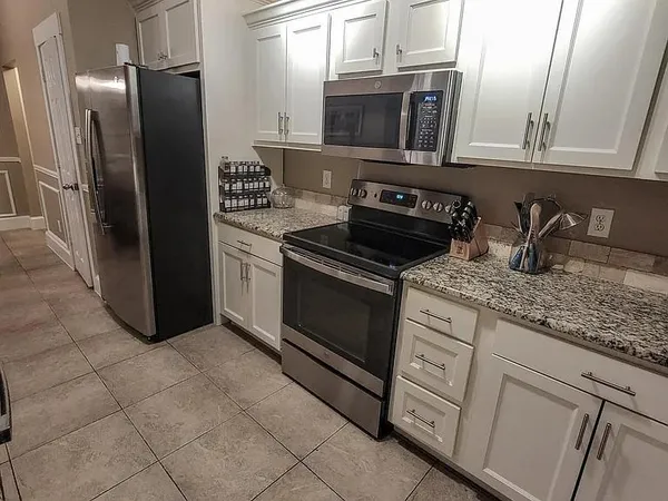 $340,000 | 1510 Sequoia Drive, Krum, TX 76249