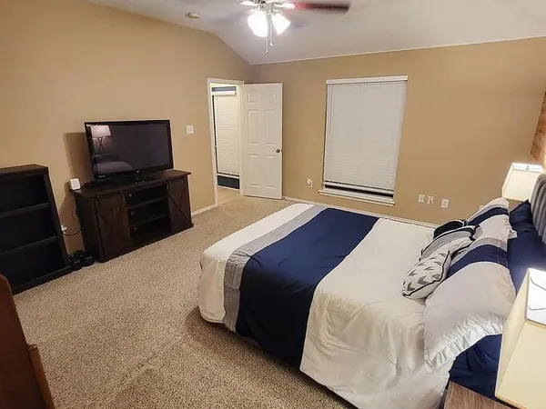 $340,000 | 1510 Sequoia Drive, Krum, TX 76249