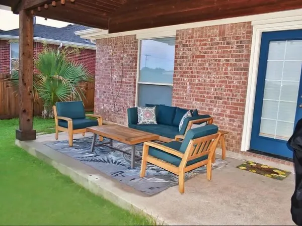 $340,000 | 1510 Sequoia Drive, Krum, TX 76249