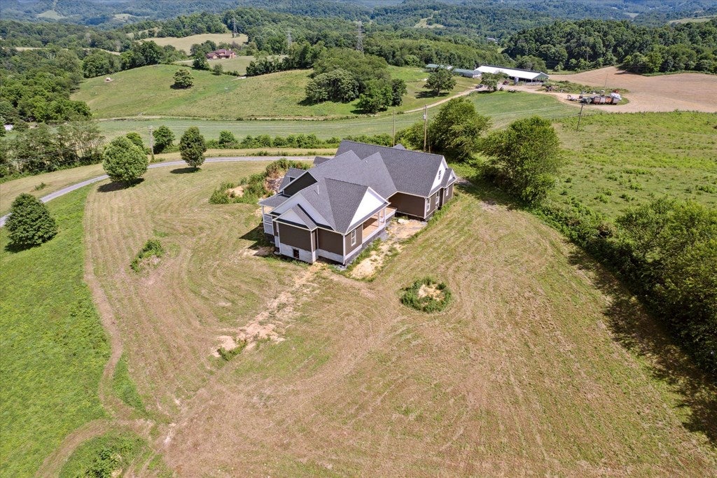 908 Old Ebenezer Road Marion, VA 24354 - Photo 36 of 63 Gallery Image 36