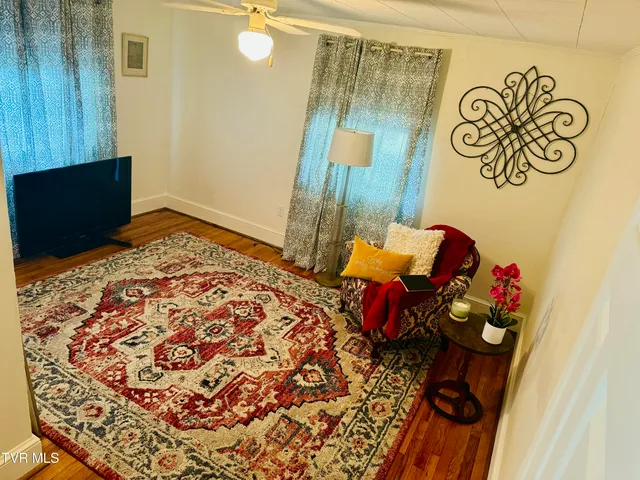 $219,000 | 213 Campbell Street Southwest, Abingdon, VA 24210