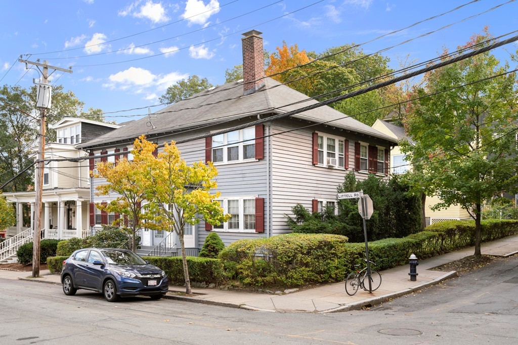 41-43 Stearns Road Brookline, MA 02446 - Photo 3 of 17 Gallery Image 3