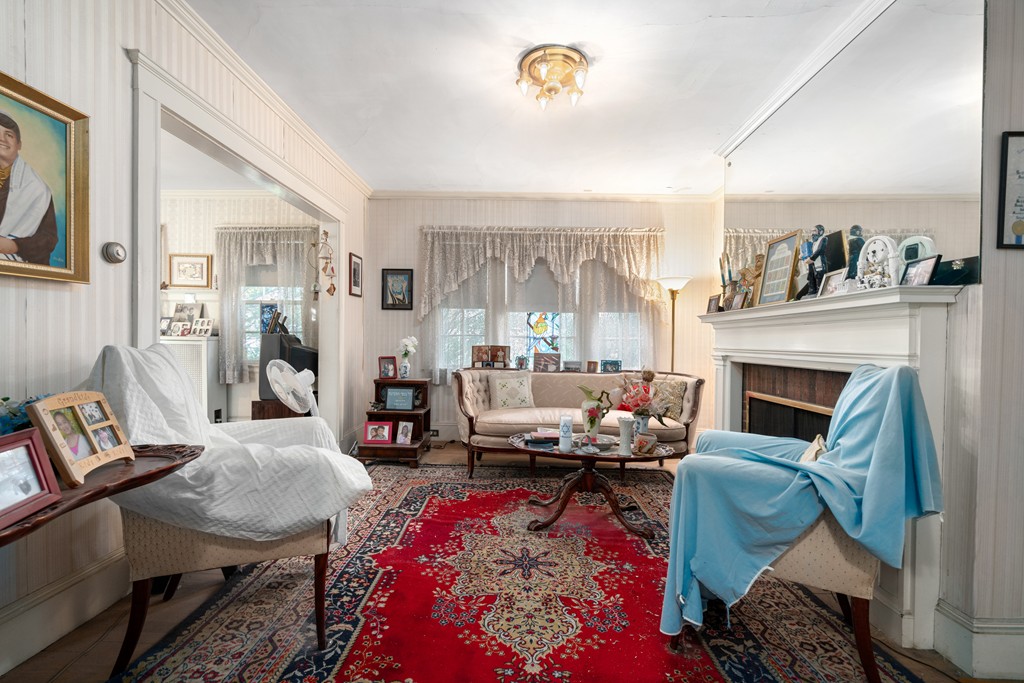 41-43 Stearns Road Brookline, MA 02446 - Photo 8 of 17 Gallery Image 8