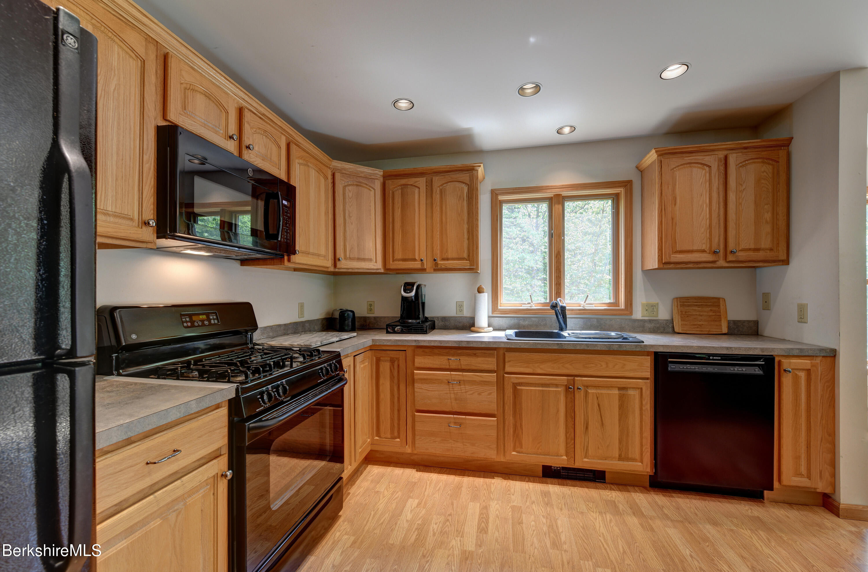 15 Old State Road Otis, MA 01253 - Photo 11 of 32 11-Kitchen