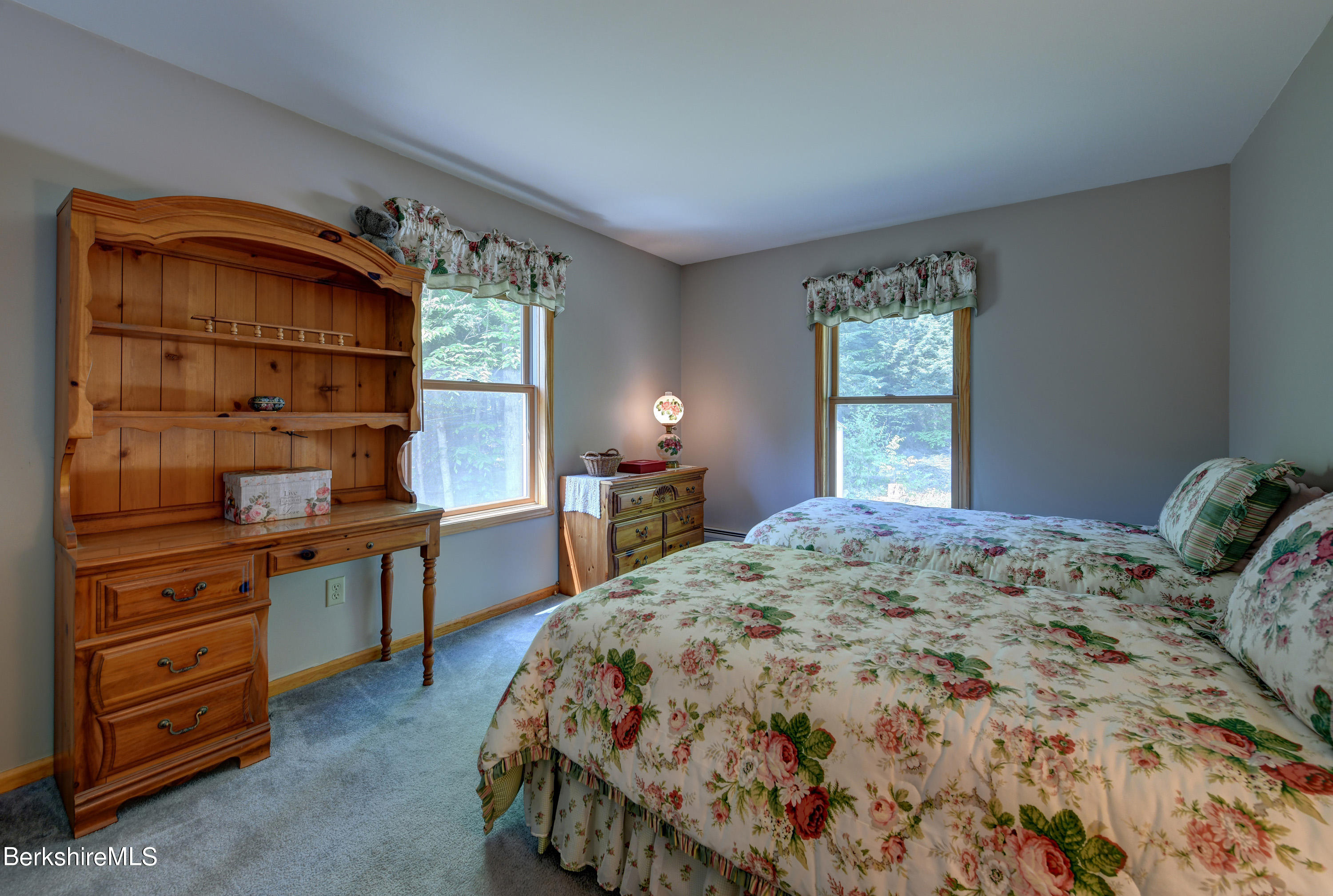 15 Old State Road Otis, MA 01253 - Photo 19 of 32 19-Guest Bedroom2
