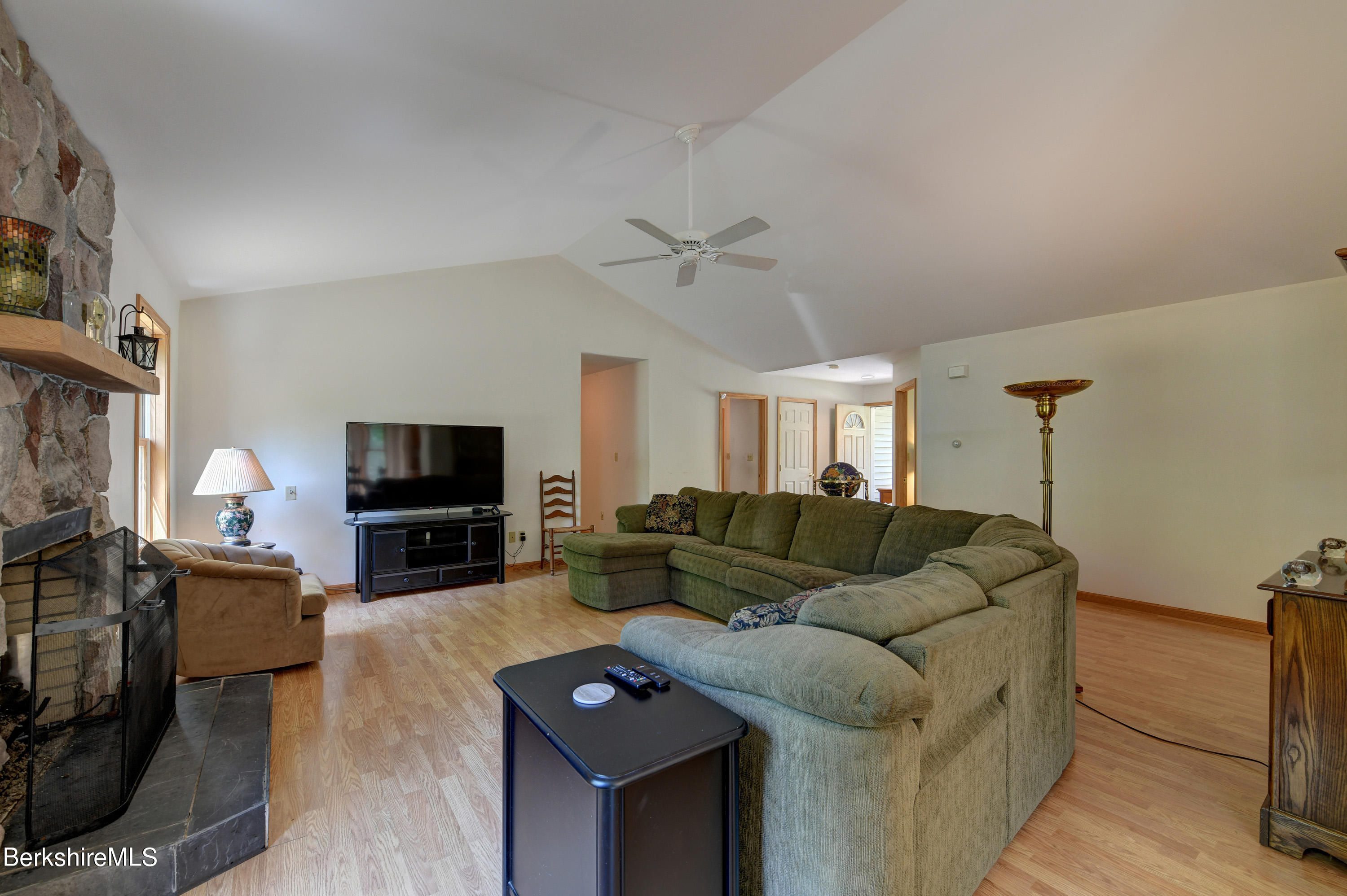 15 Old State Road Otis, MA 01253 - Photo 7 of 32 7-Living Room