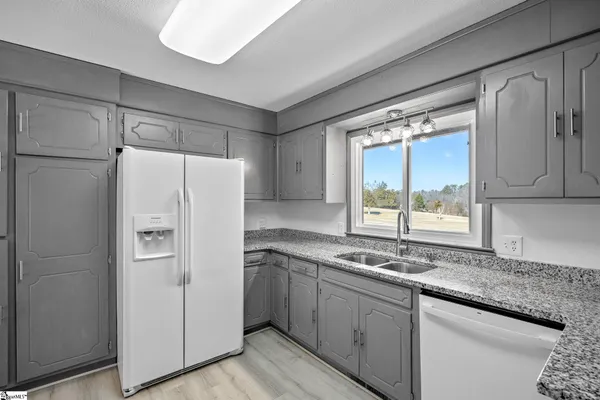 $330,000 | 1305 Summers Drive, Pendleton, SC 29670