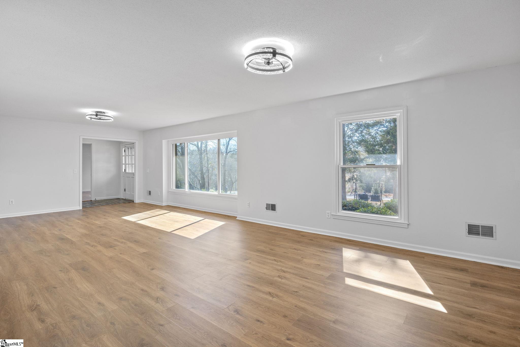 1305 Summers Drive Pendleton, SC 29670 - Photo 9 of 32