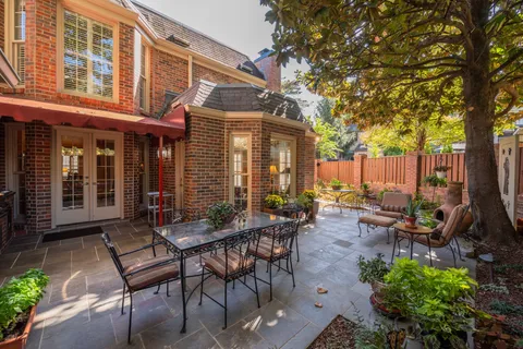 $849,000 | 4400 Belmont Park Terrace, Unit 185, Nashville, TN 37215