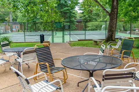 $825,000 | 4400 Belmont Park Terrace, Unit 185, Nashville, TN 37215