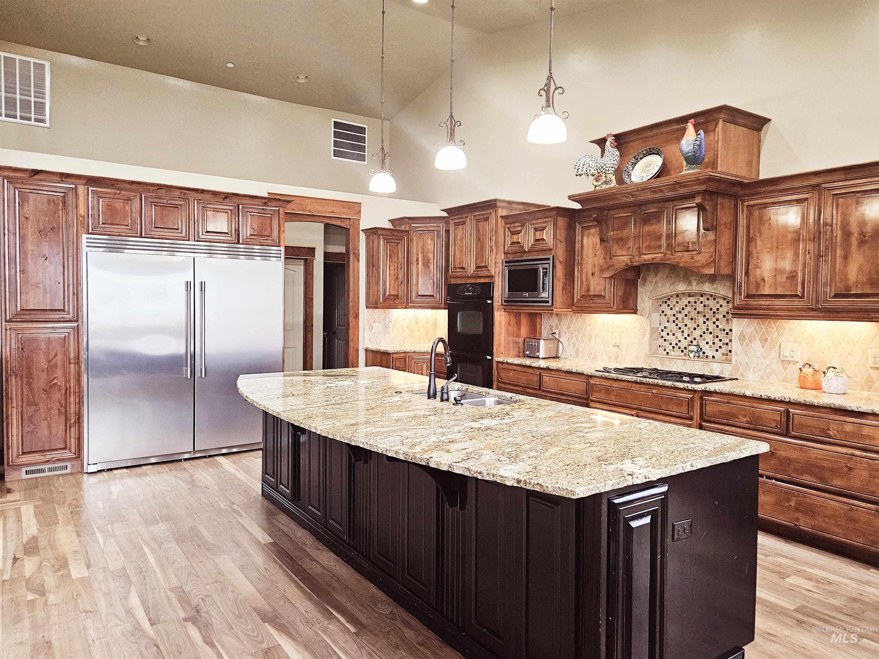 380 Hill Road Weiser, ID 83672 - Photo 11 of 43