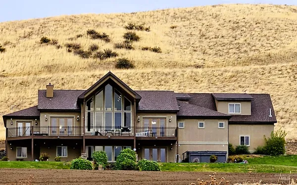 $1,650,000 | 380 Hill Road, Weiser, ID 83672