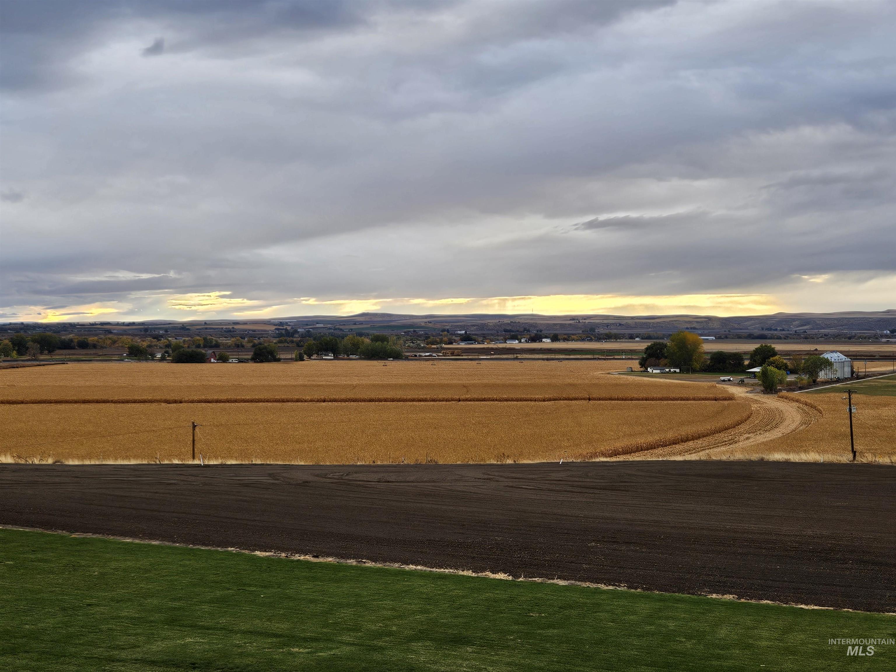 380 Hill Road Weiser, ID 83672 - Photo 41 of 43