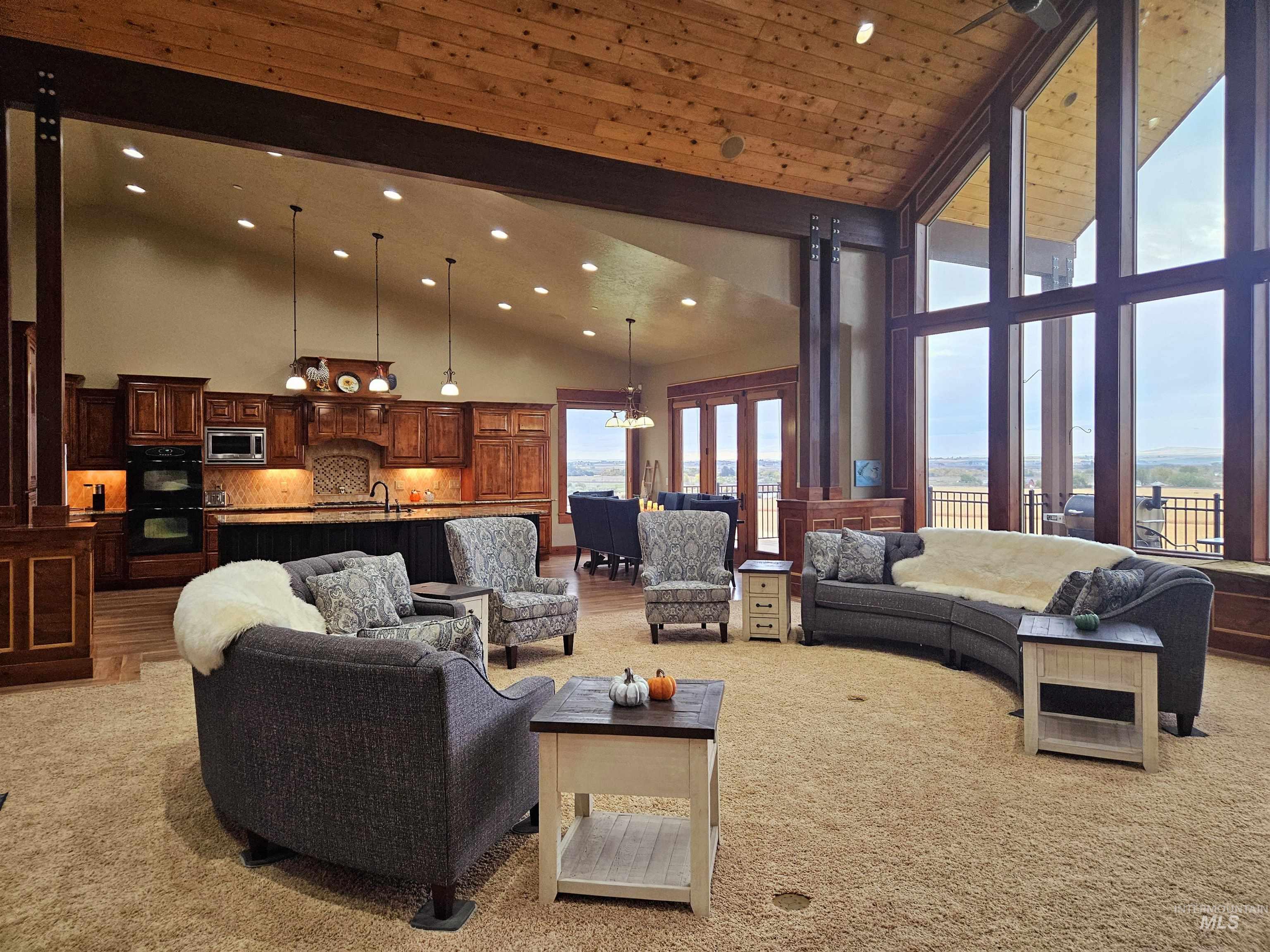 380 Hill Road Weiser, ID 83672 - Photo 6 of 43