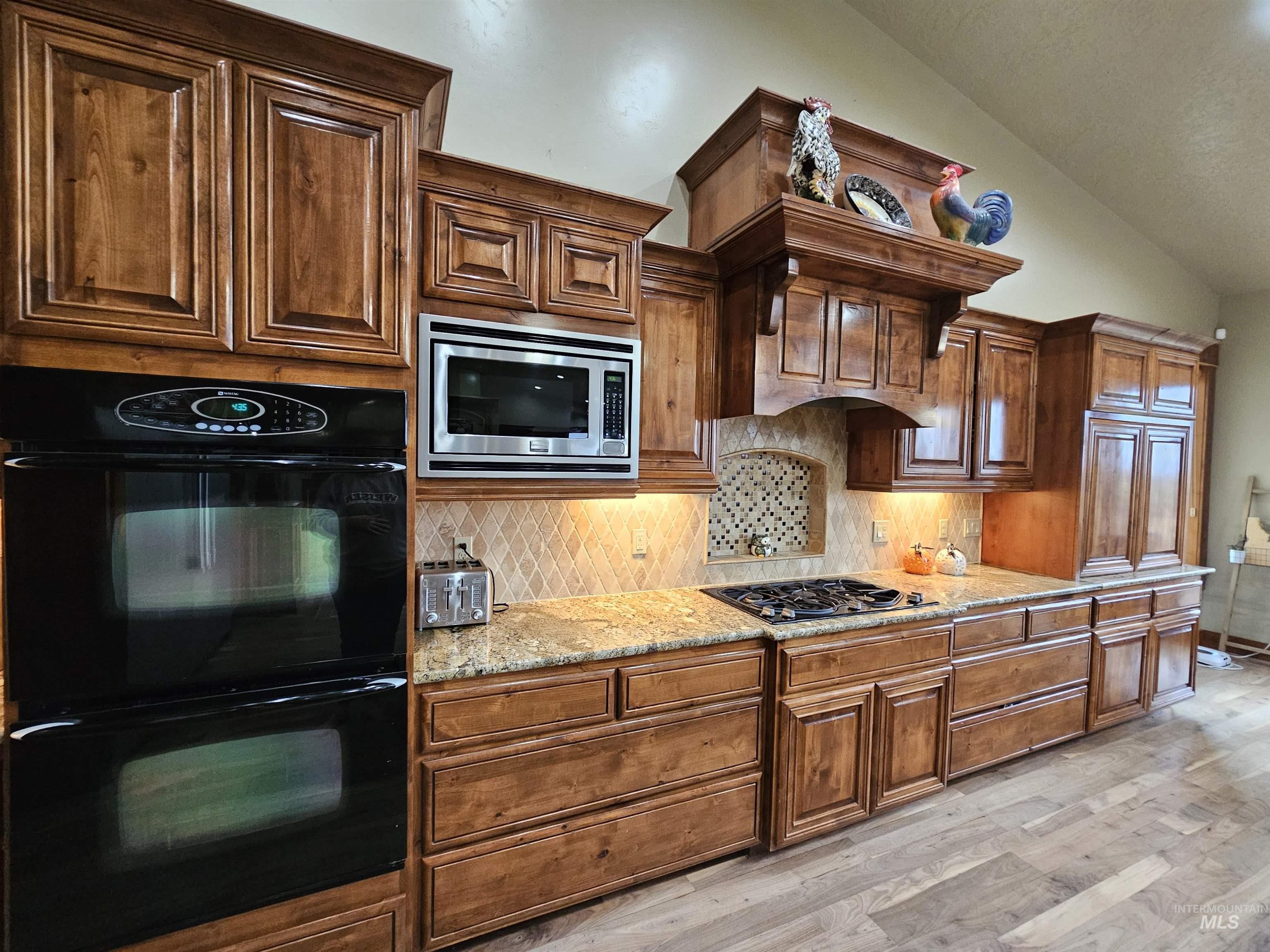 380 Hill Road Weiser, ID 83672 - Photo 9 of 43