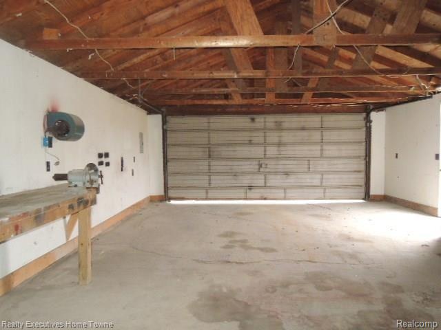 36900 Weber Road Richmond, MI 48062 - Photo 13 of 21 Case # 261-935805 Garage Interior angle 2.jpg