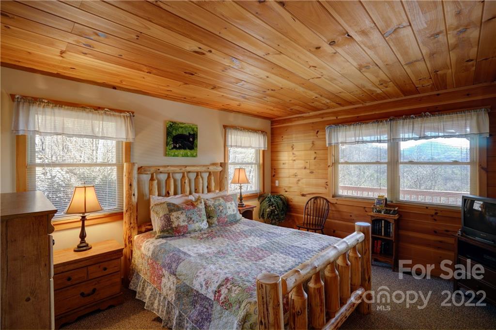 1218 Fox Run Road Bryson City, NC 28713 - Photo 20 of 41 Gallery Image 20