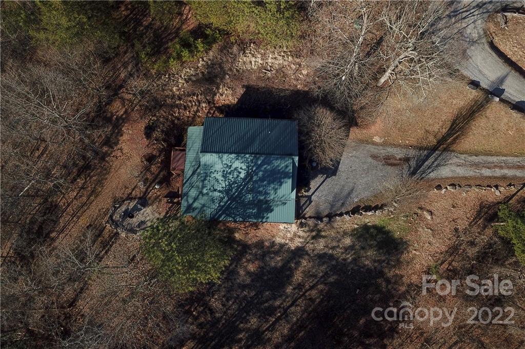 1218 Fox Run Road Bryson City, NC 28713 - Photo 5 of 41 Gallery Image 5