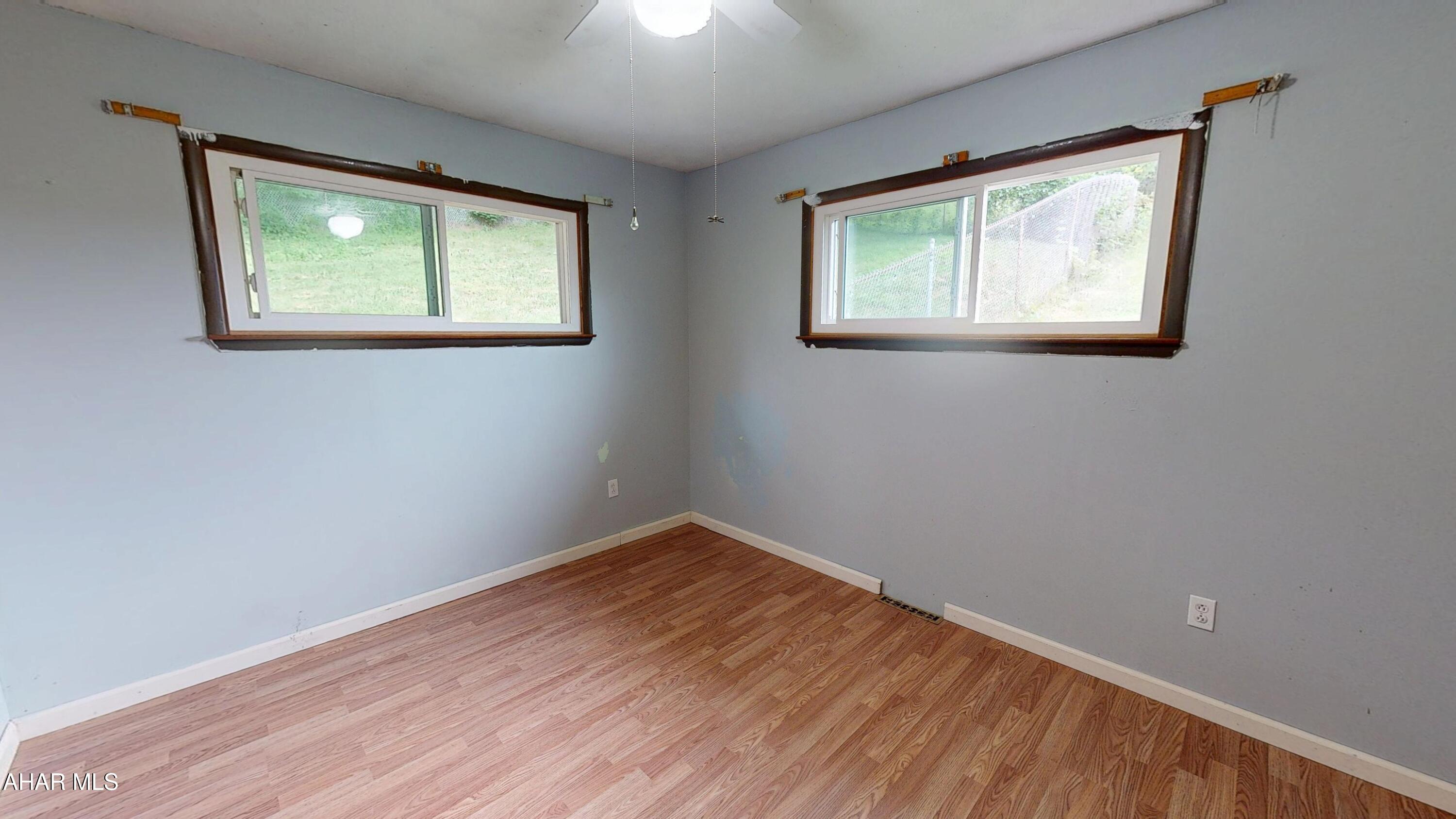 315 Munster Road Portage, PA 15946 - Photo 14 of 36