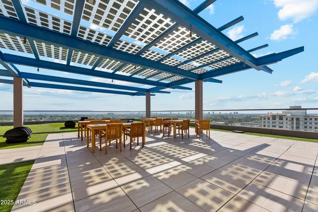 $2,750 | 4808 North 24th Street, Unit 724, Phoenix, AZ 85016