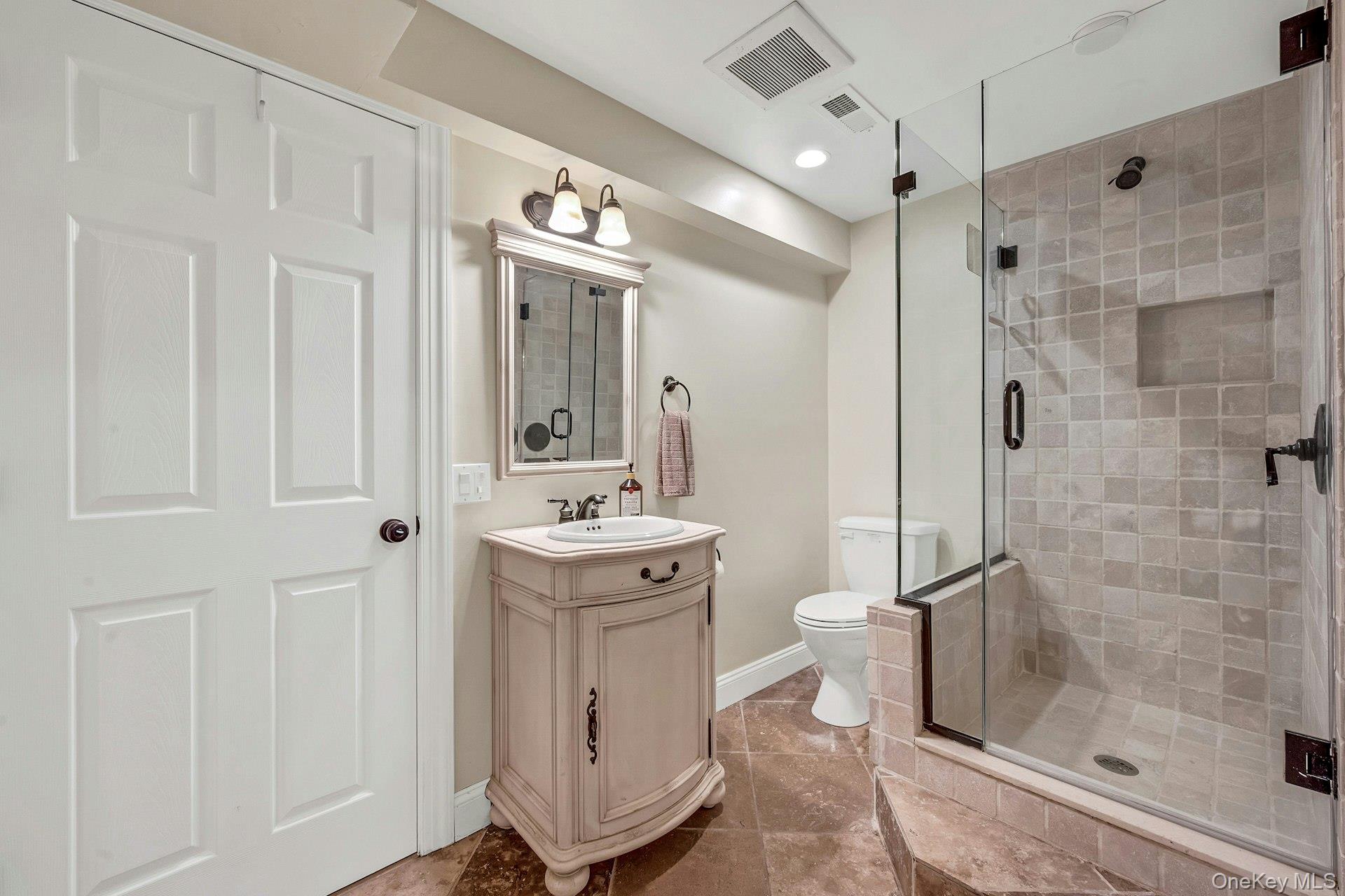 134 Euclid Avenue Ardsley, NY 10502 - Photo 35 of 48 Lower level full bathroom