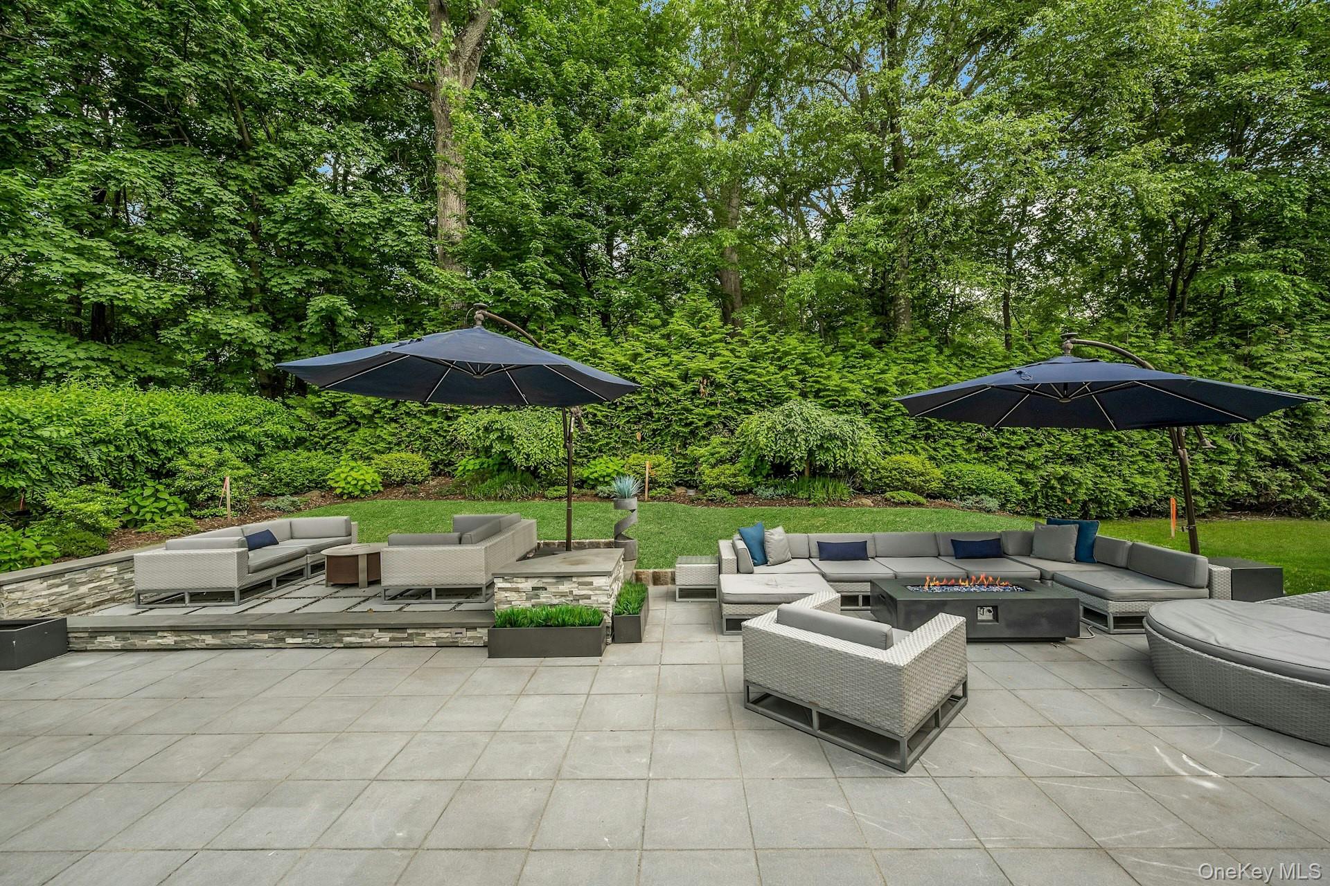 134 Euclid Avenue Ardsley, NY 10502 - Photo 40 of 48 View of patio