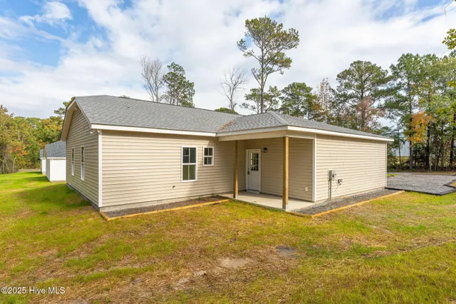 $399,900 | 325 North Dyson Street, Holly Ridge, NC 28445
