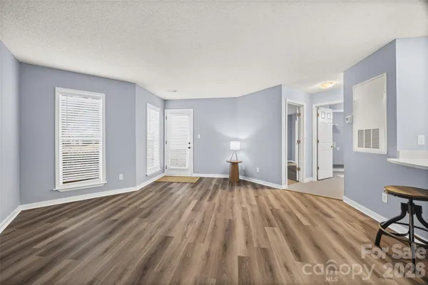 $165,000 | 15 Hamiltons Bay Court, Unit 937, Clover, SC 29710