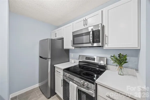 $165,000 | 15 Hamiltons Bay Court, Unit 937, Clover, SC 29710