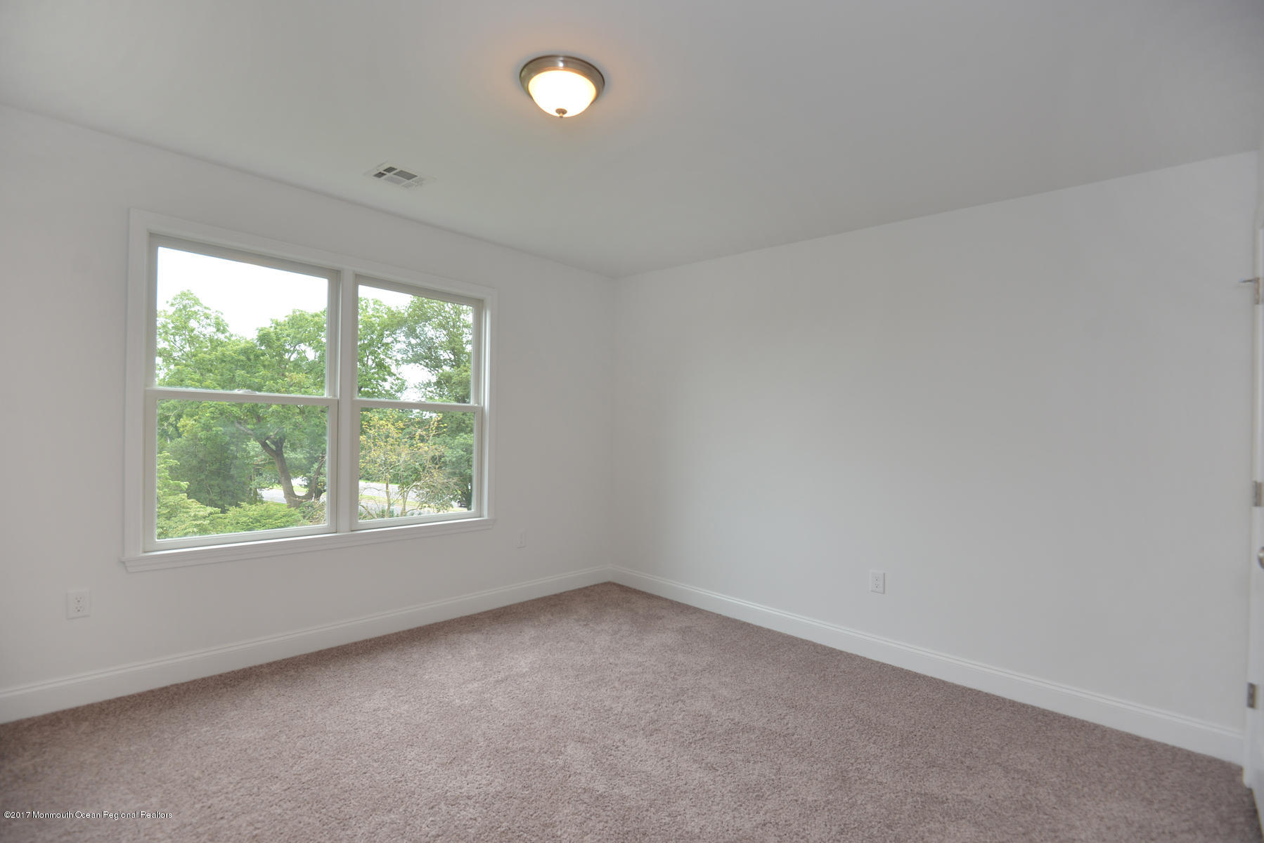 718 Schoolhouse Road Brielle, NJ 08730 - Photo 8 of 57 br 6