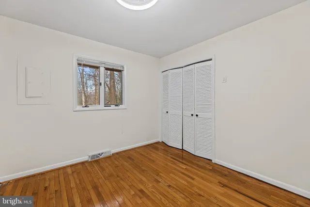 $1,500,000 | 2026 Hunter Mill Road, Vienna, VA 22181