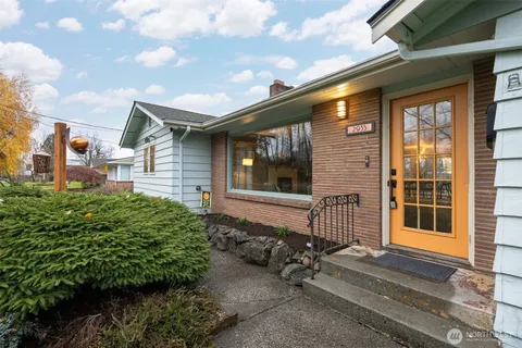 $639,000 | 2935 King Street, Bellingham, WA 98225