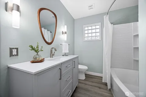 $639,000 | 2935 King Street, Bellingham, WA 98225