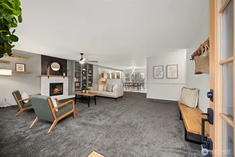 $639,000 | 2935 King Street, Bellingham, WA 98225