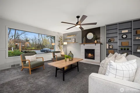 $639,000 | 2935 King Street, Bellingham, WA 98225