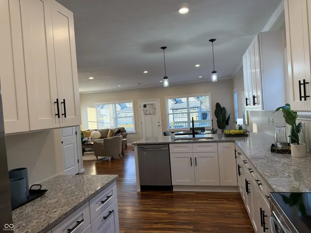 $330,000 | 1263 West 26th Street, Indianapolis, IN 46208