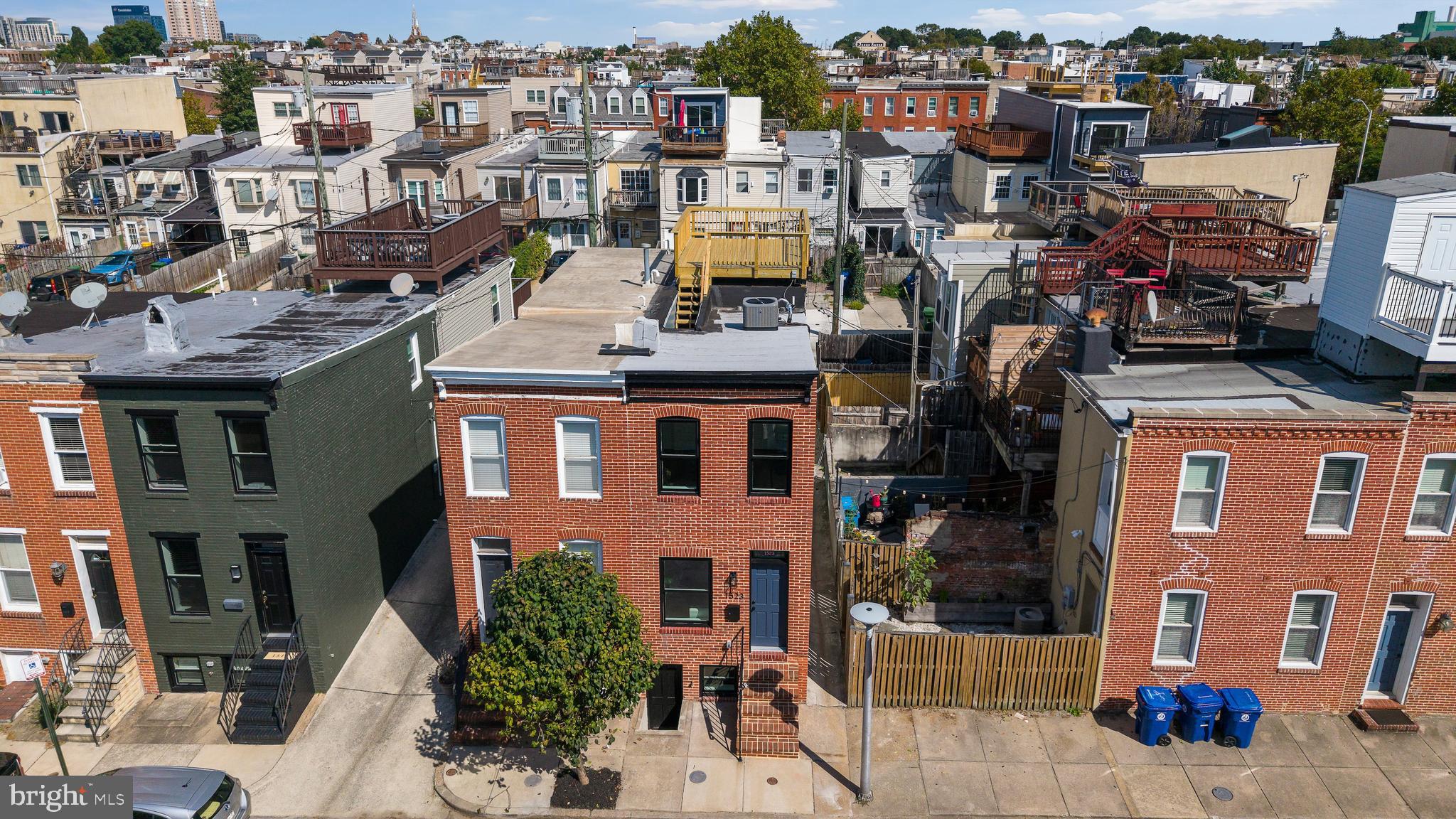 1523 Clarkson Street Baltimore, MD 21230 - Photo 3 of 58