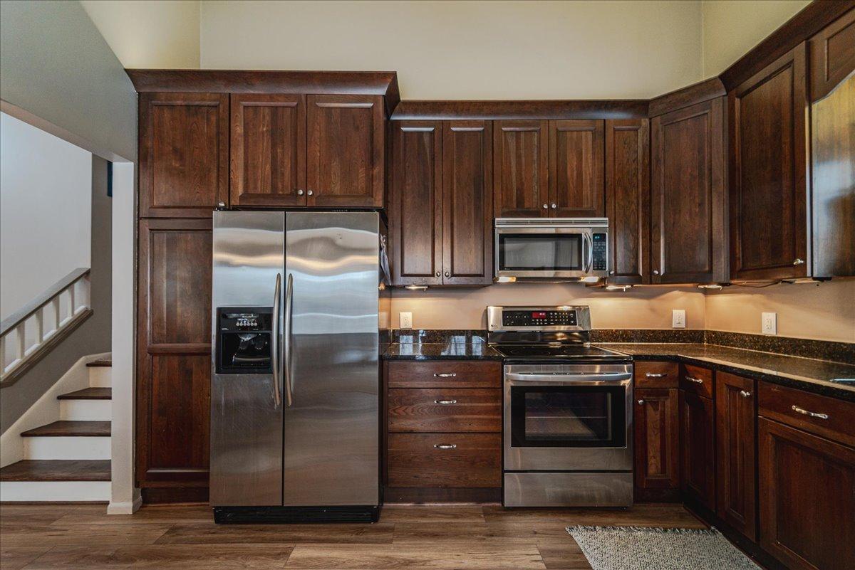 8857 Basswood Road Eden Prairie, MN 55344 - Photo 11 of 28