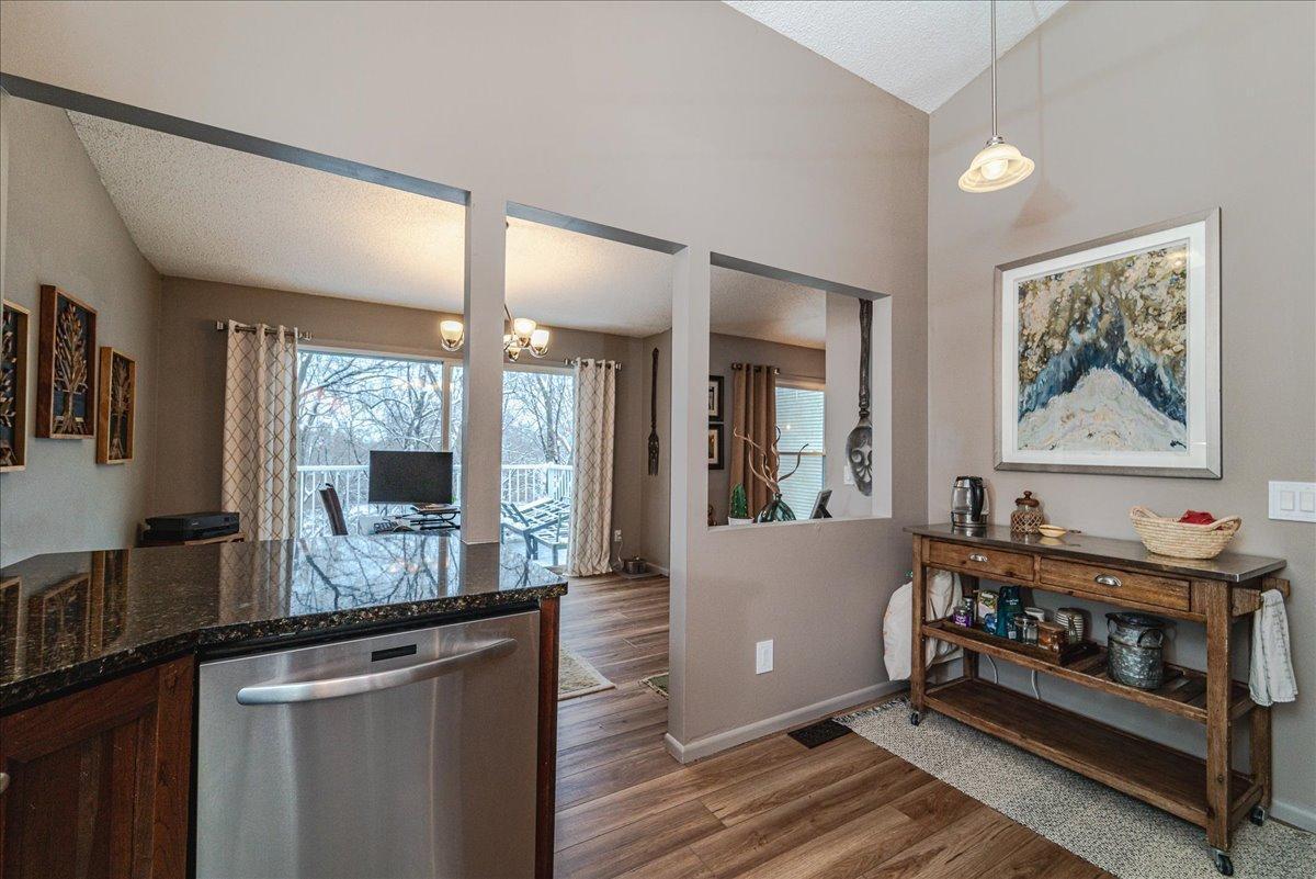 8857 Basswood Road Eden Prairie, MN 55344 - Photo 12 of 28