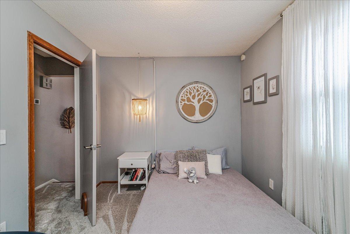 8857 Basswood Road Eden Prairie, MN 55344 - Photo 19 of 28