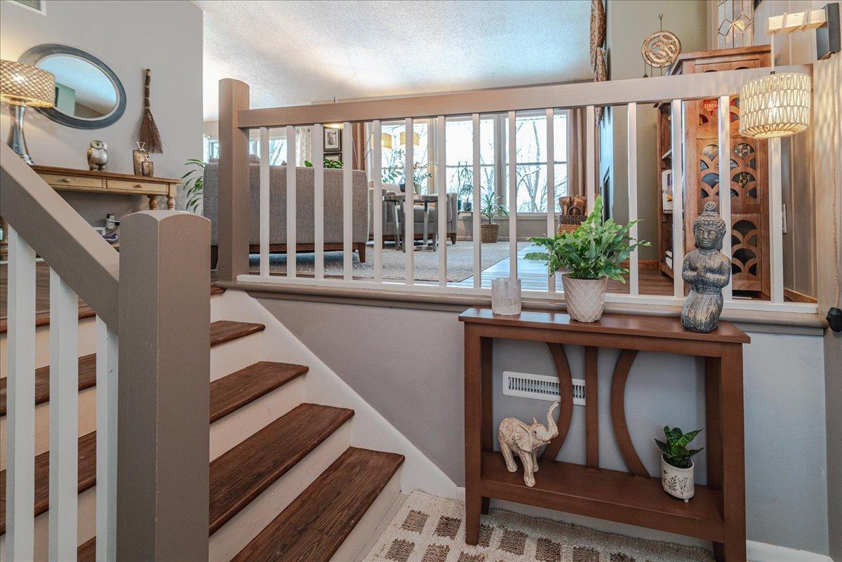 8857 Basswood Road Eden Prairie, MN 55344 - Photo 2 of 28