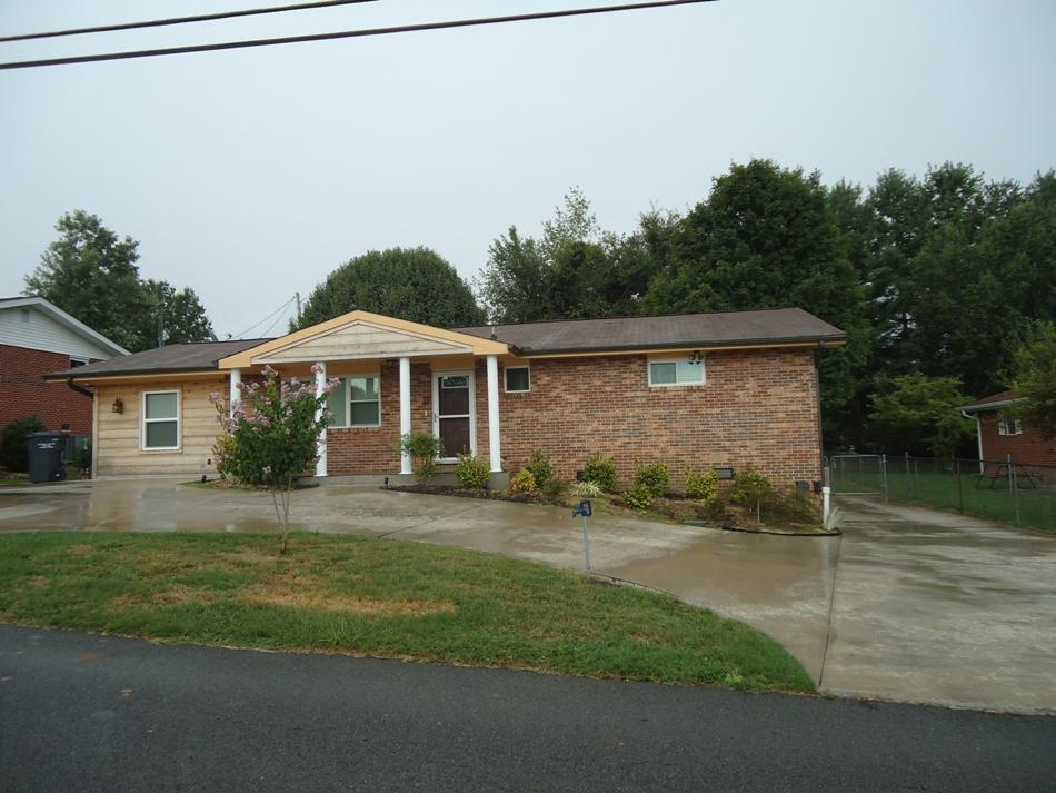 317 Two View Road Pigeon Forge, TN 37863 - Photo 2 of 16 DSC06646