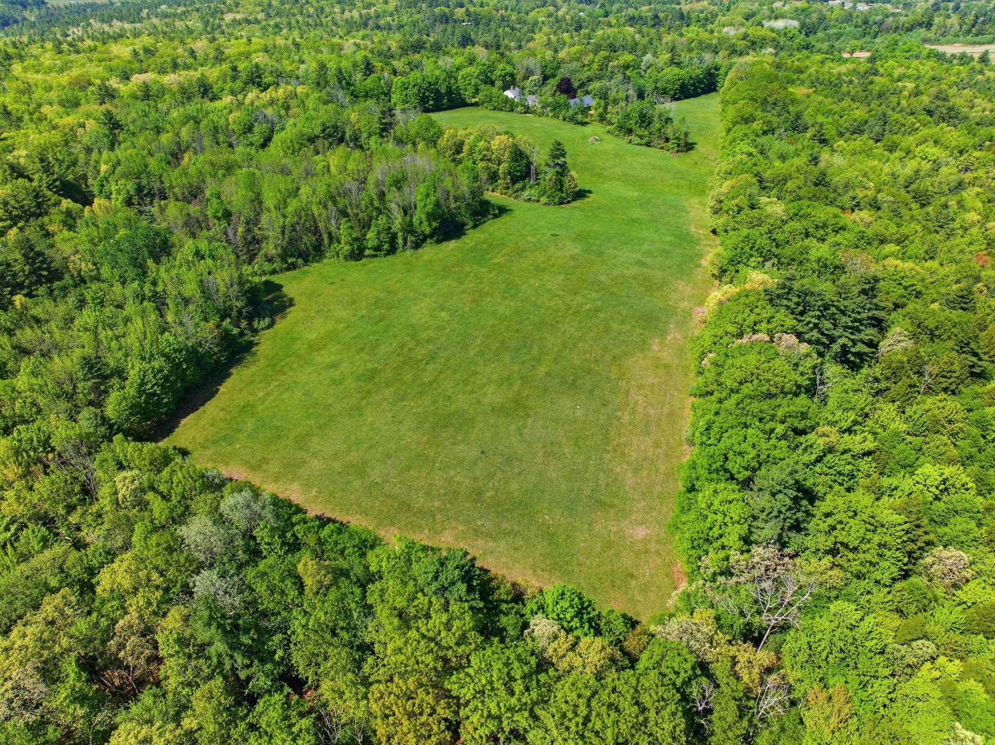 88 Saunders Road Goffstown, NH 03045 - Photo 4 of 60