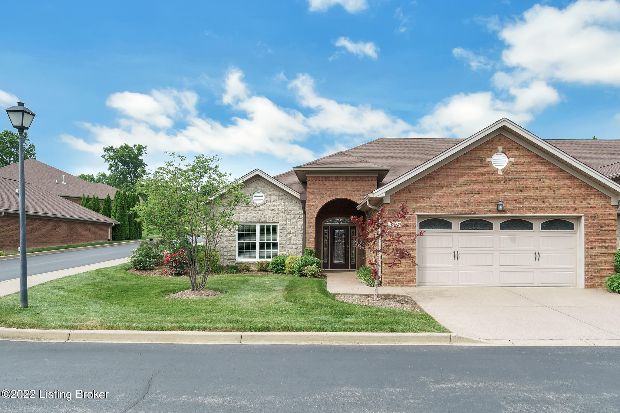 10605 Riva Road Louisville, KY 40223 - Photo 2 of 38 1 DSC00630
