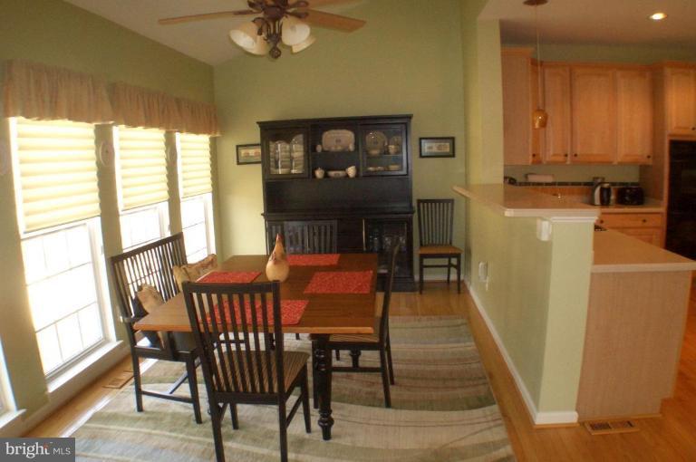 42722 Middle Ridge Place Broadlands, VA 20148 - Photo 6 of 20 Breakfast Area