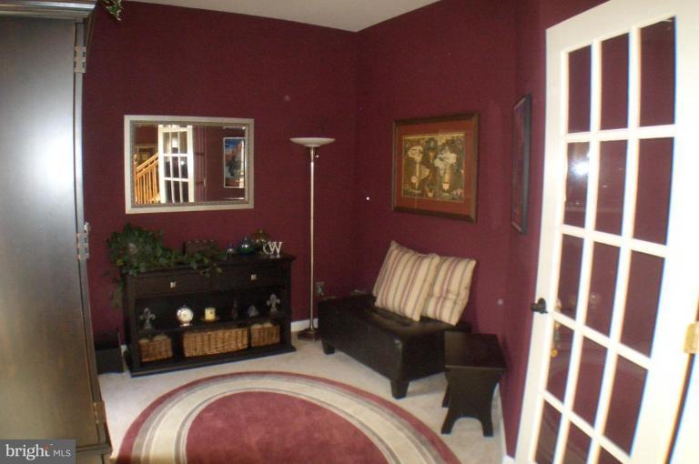 42722 Middle Ridge Place Broadlands, VA 20148 - Photo 8 of 20 Study