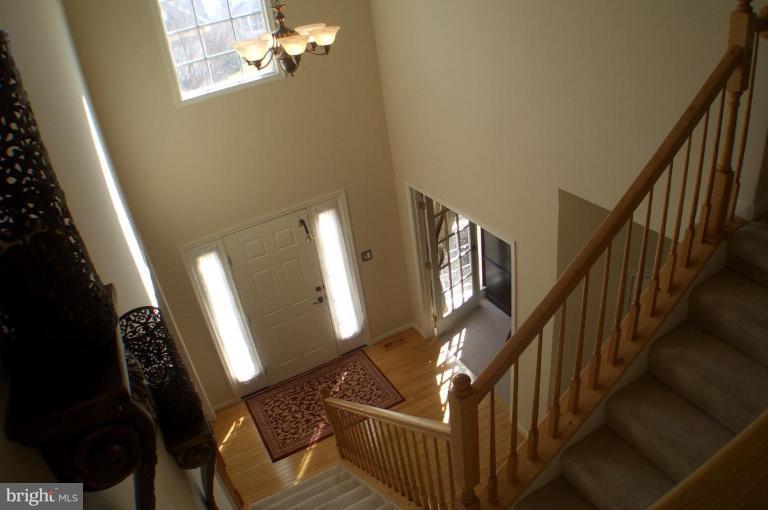 42722 Middle Ridge Place Broadlands, VA 20148 - Photo 9 of 20 Entrance / Foyer